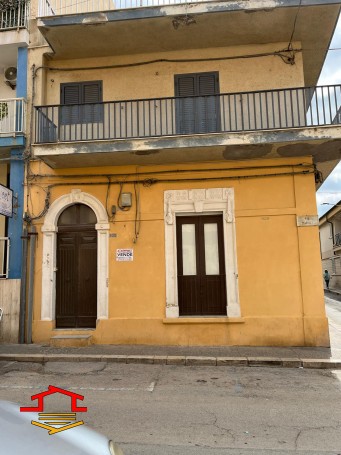 Appartamento in vendita Via Napoli n. 102 ang. Via Taranto, Scoglitti (RG)